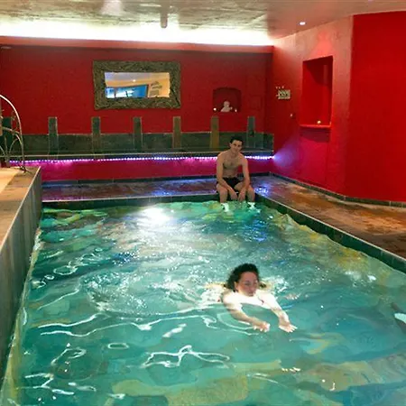 Mendi Alde Hotel
