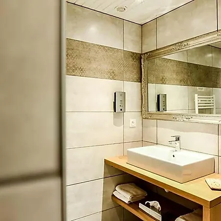 Hotel Mendi Alde 2*