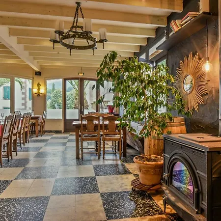 Hotel Mendi Alde
