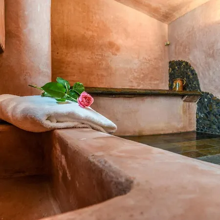 Hotel Mendi Alde Ossès