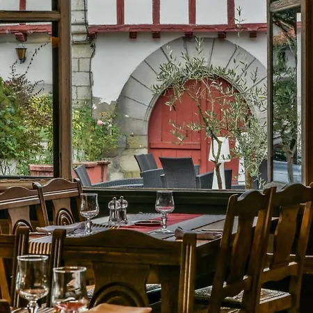 Hotel Mendi Alde 2*
